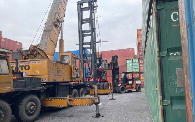 thuê xe cẩu tại lê chân