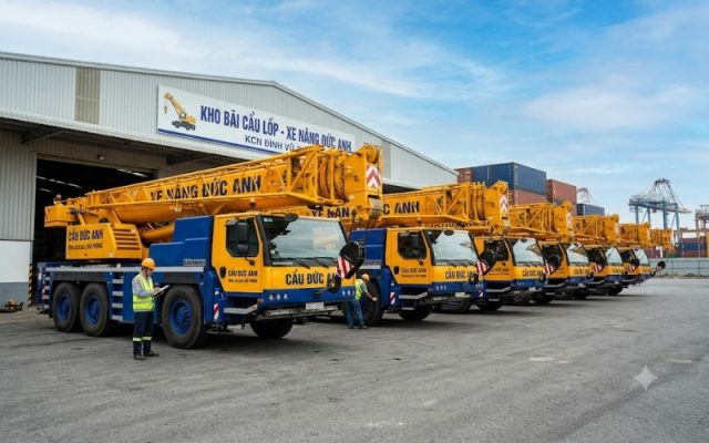 cho thuê xe cẩu bánh lốp tại hải phòng